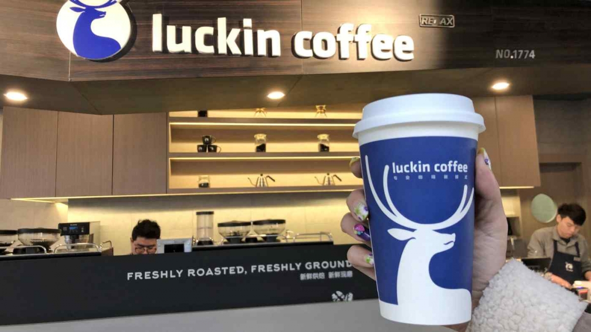 Luckin Coffee từng được xem là "kỳ lân" của ngành cà phê Trung Quốc (Ảnh: nikkei asia)