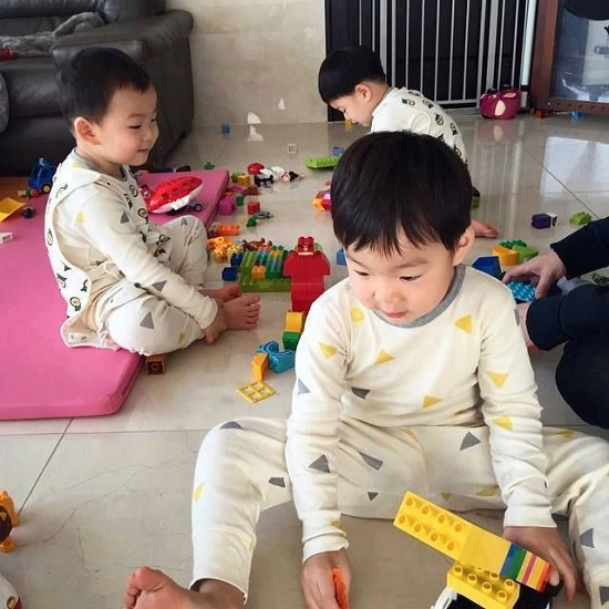 Các bộ đồ chơi tốt luôn được các cha mẹ tại Hàn Quốc lựa chọn cẩn thận 